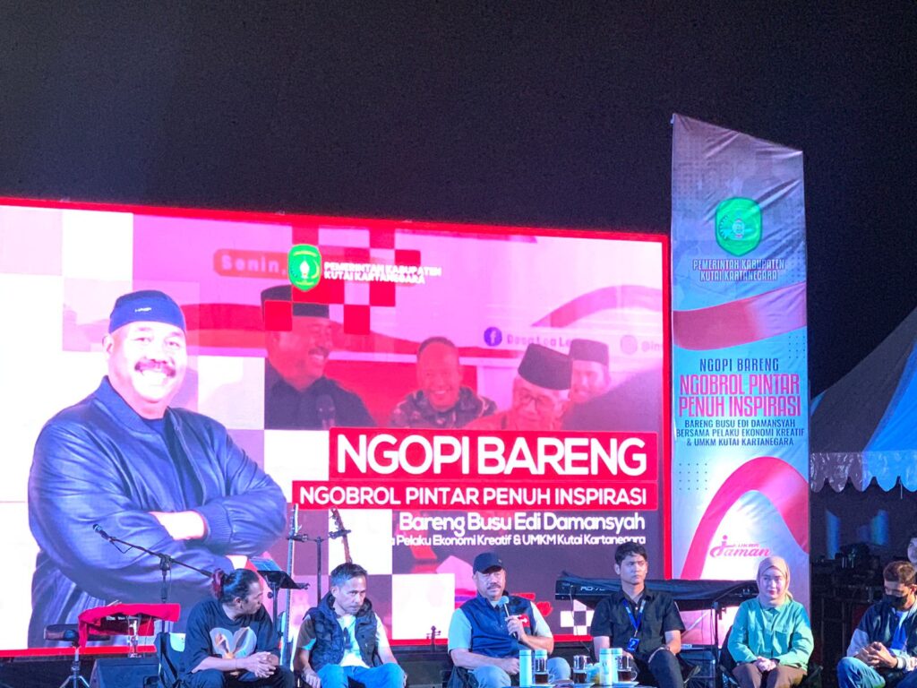 Ngopi Bareng Inspiratif di Taman Titik Nol Tenggarong