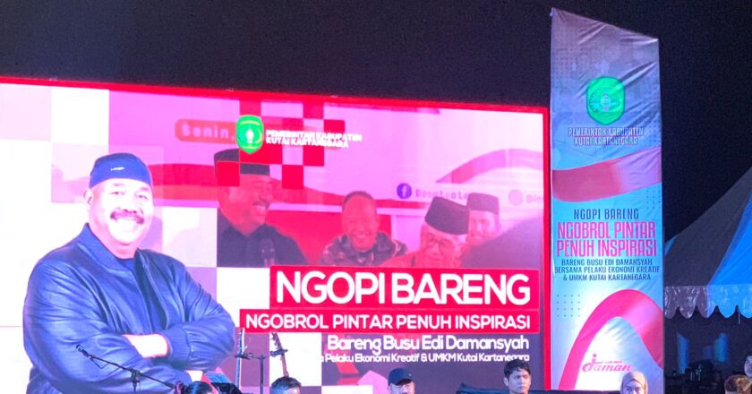 Ngopi Bareng Inspiratif di Taman Titik Nol Tenggarong