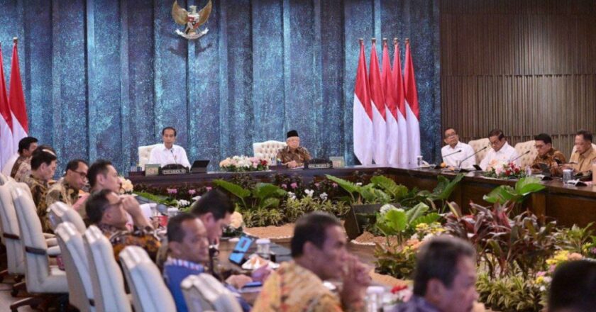 Presiden Jokowi Gelar Sidang Kabinet Paripurna Perdana di Ibu Kota Nusantara