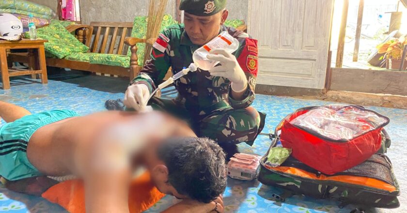 Satgas Yonarmed 11 Kostrad Selamatkan Korban Luka Bakar di Sebatik Tengah