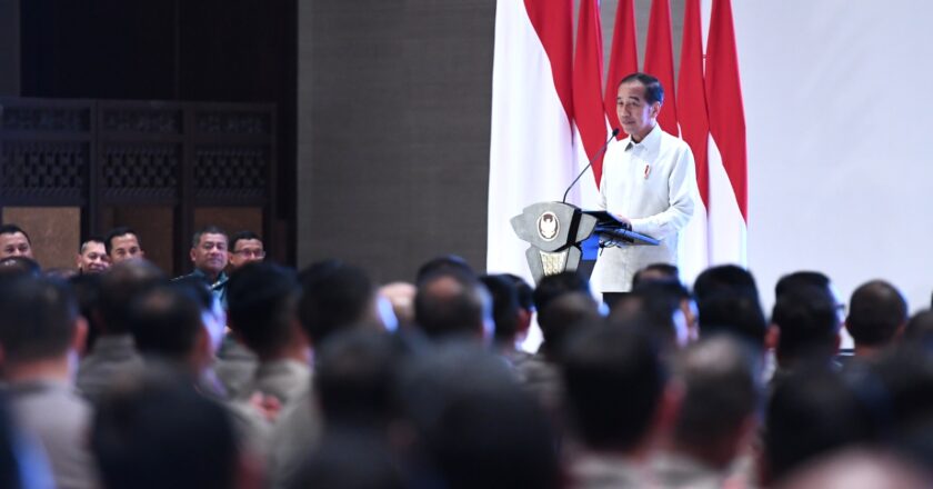 Presiden Jokowi Gelar Sidang Kabinet Paripurna Terakhir di IKN