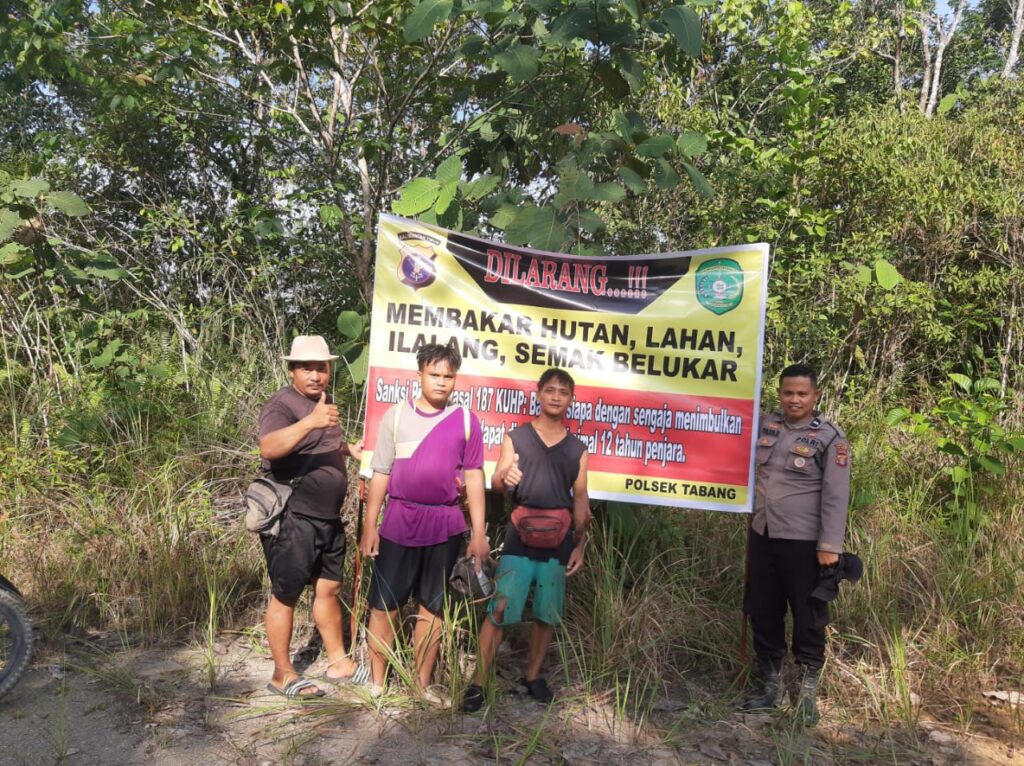 Polsek Tabang Turun ke Desa, Ajak Warga Peduli Lingkungan
