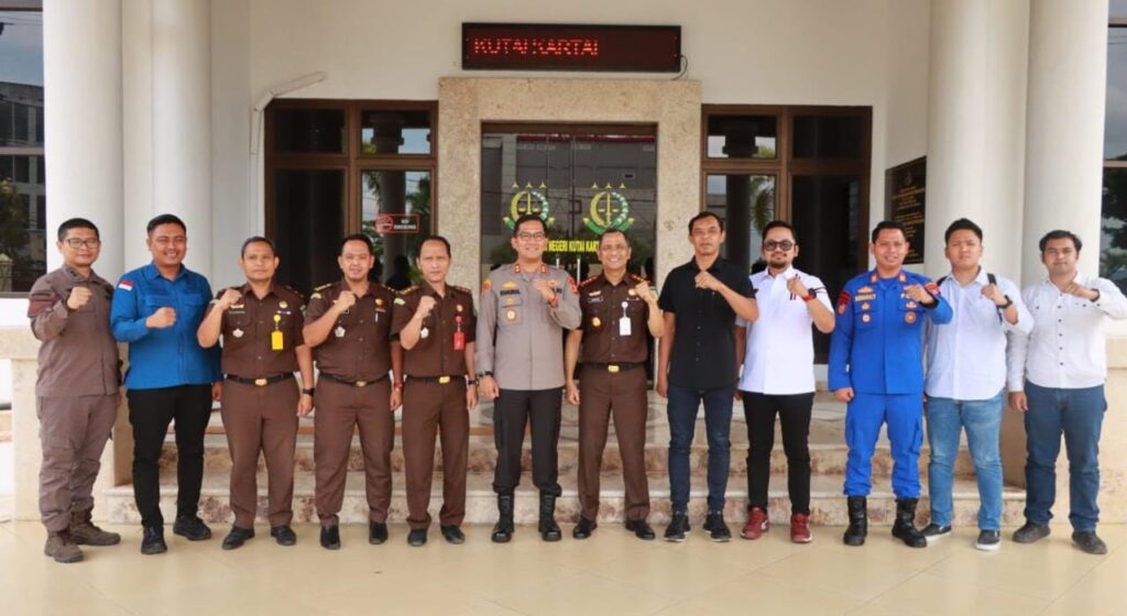 Kapolres Kukar Silaturahmi ke Kejari Tenggarong, Perkuat Sinergi Penegakan Hukum