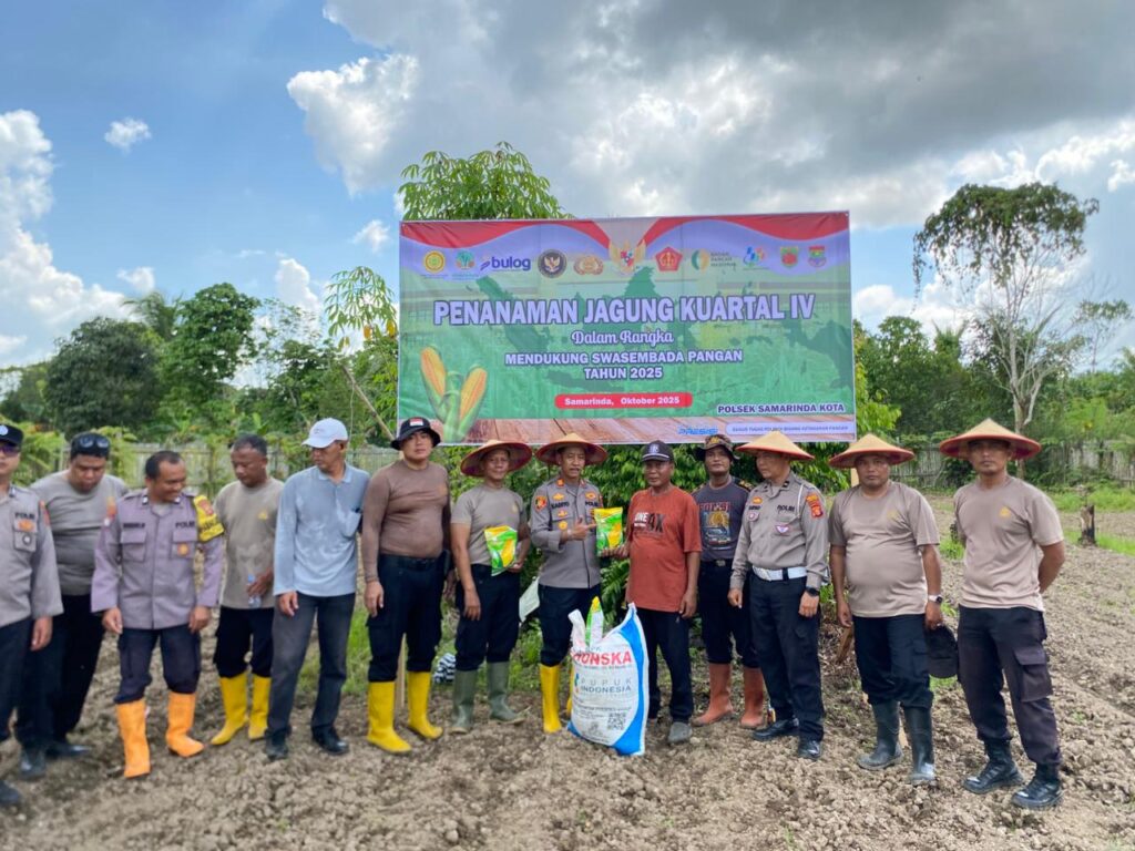 Dukung Swasembada Pangan Nasional, Polsek Samarinda Kota Tanam Jagung di Kelurahan Makroman
