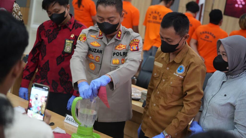 Gempur Peredaran Sabu, Polres Kutim Amankan 33 Pelaku dan Selamatkan Ribuan Jiwa