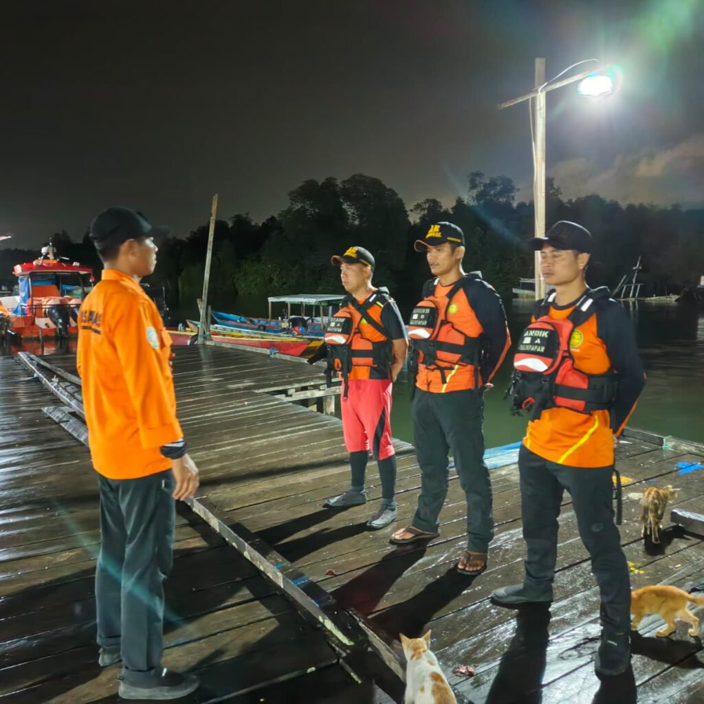 KM Mina Maritim 148 Tenggelam di Perairan Talisayan, 6 Orang Masih Hilang
