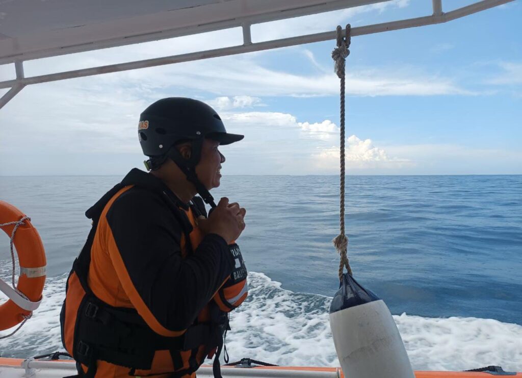 Cuaca Buruk Tantang Tim SAR, 8 Awak Kapal Fadil Jaya 12 Belum Ditemukan