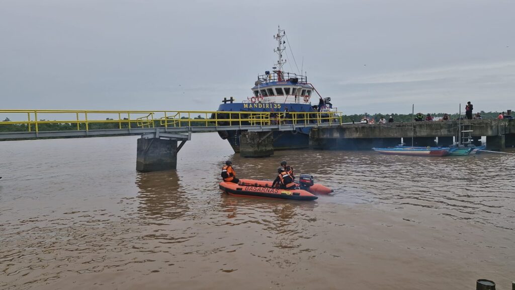 Perahu Karyawan Tenggelam di Sungai Mahakam, Satu Orang Hilang Diduga Terseret Arus